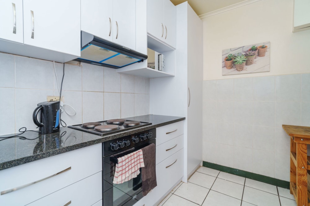 Apartment for sale in Mowbray - KW1737728