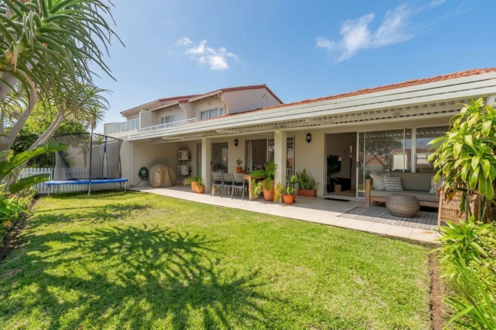 Townhouse for sale in uMhlanga Rocks - 1ND1735767