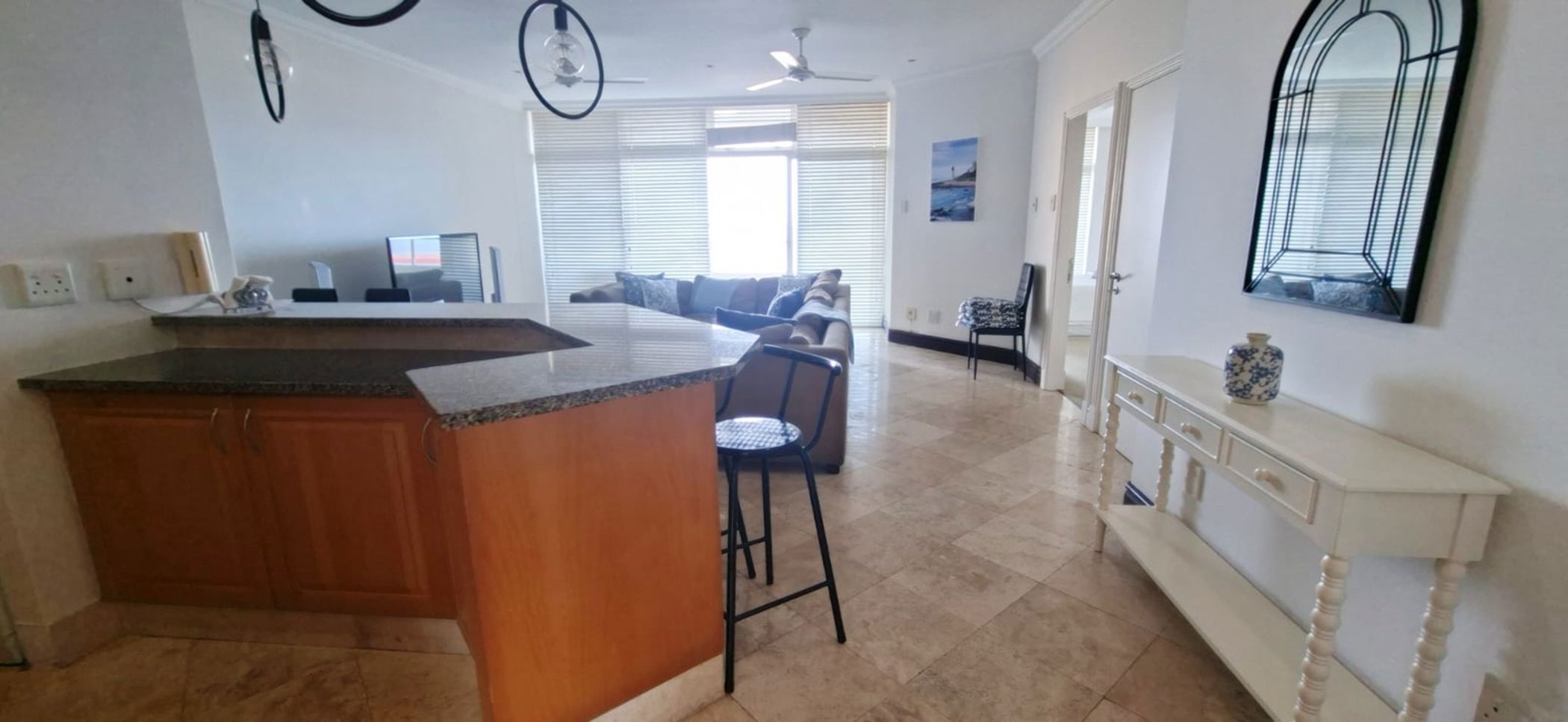 Apartment to rent in uMhlanga Rocks - 1ND1737833