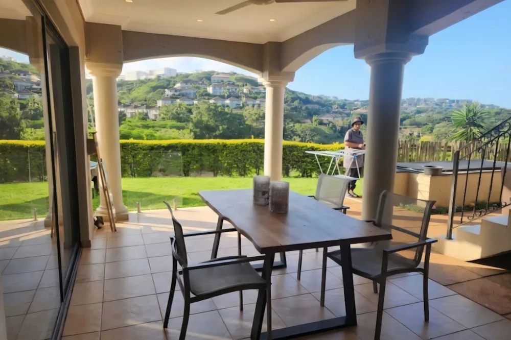 Townhouse sold in La Lucia - 1ND1734126 Townhouse sold in La Lucia - 1ND1734126