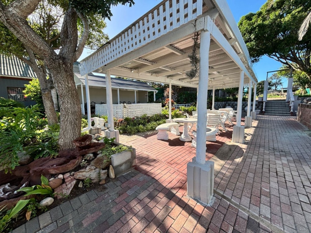 Commercial Building to rent in East Bank - 1PF1736404