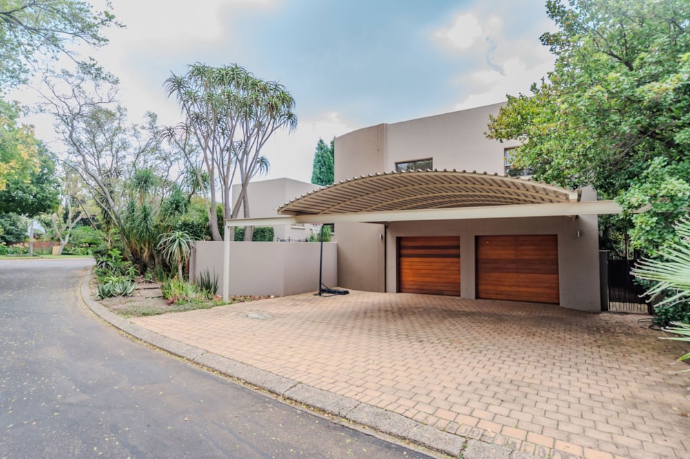House to rent in Silver Lakes Golf Estate - PT1740249