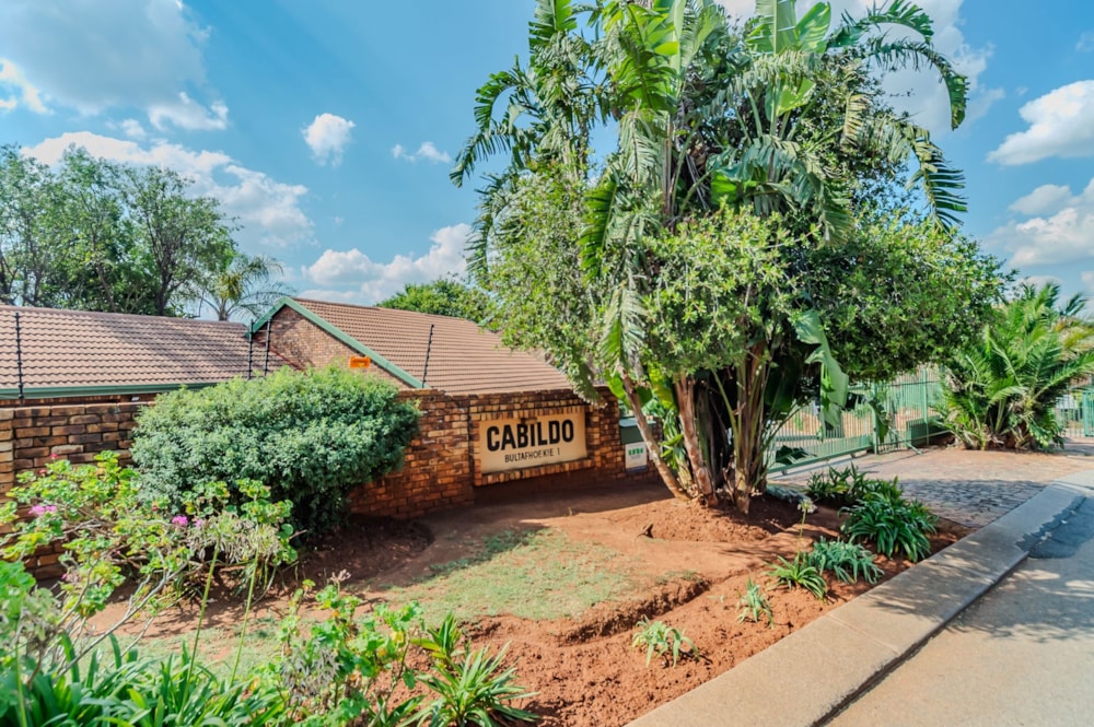 Apartment for sale in Zwartkop - CN1735908