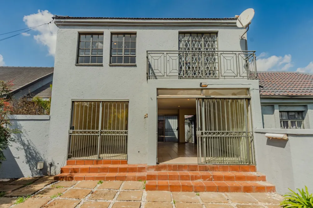 Townhouse sold in Zwartkop - CN1726290 Townhouse sold in Zwartkop - CN1726290