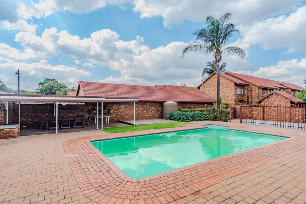 Apartment for sale in Hennopspark - CN1735899