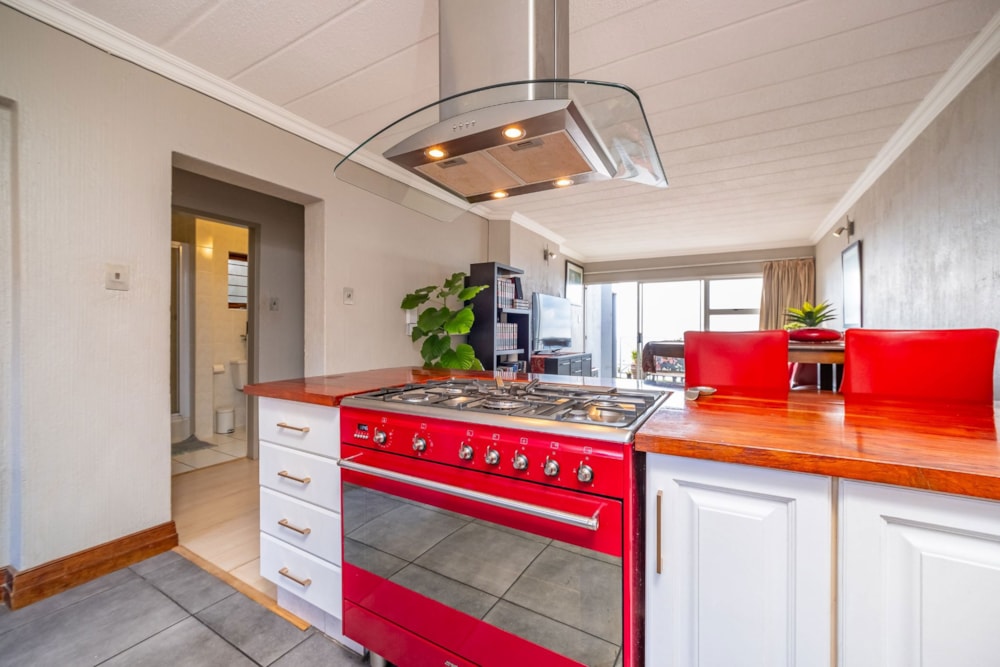 Apartment for sale in Northcliff, Johannesburg - RAN1735607