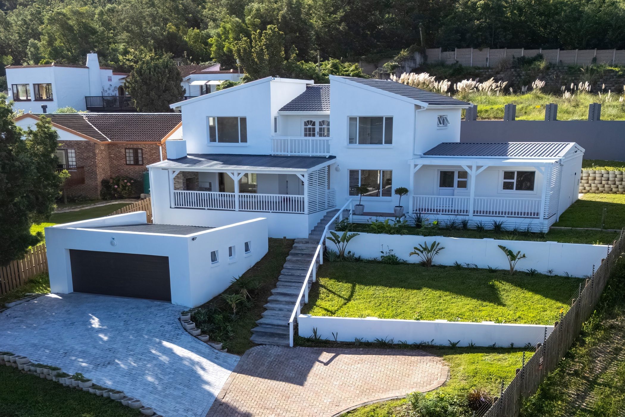 Double-storey house for sale in Upper Old Place - 1KG1725285