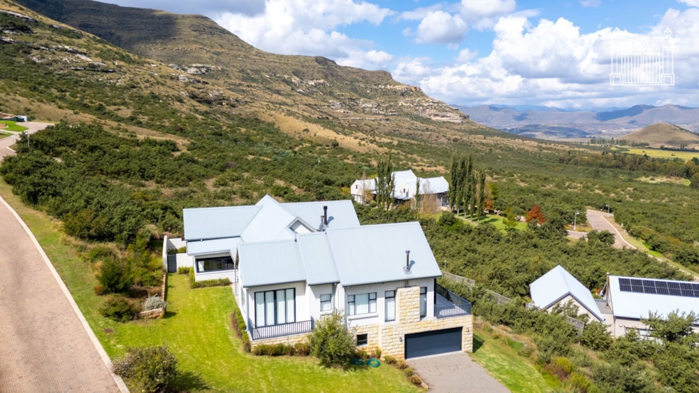 House for sale in Clarens - 1CS1736784