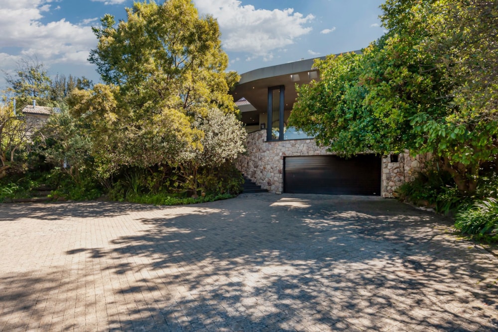 House for sale in Bryanston - HP1738446