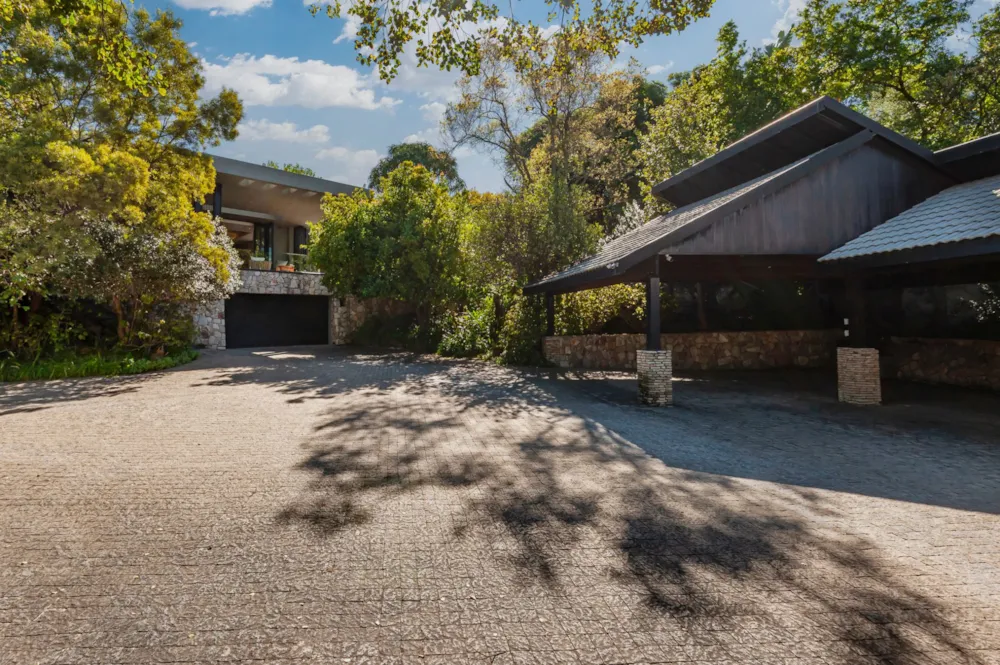 House for sale in Bryanston - HP1738446