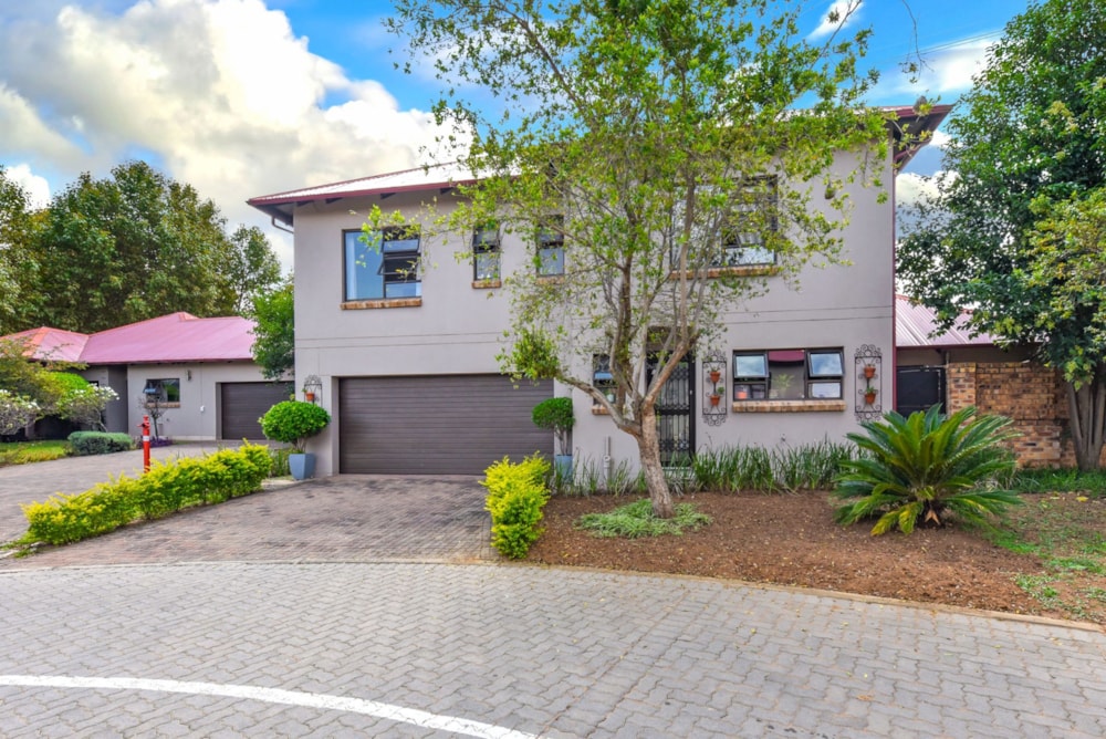 House for sale in Cedar Creek - FW1737451