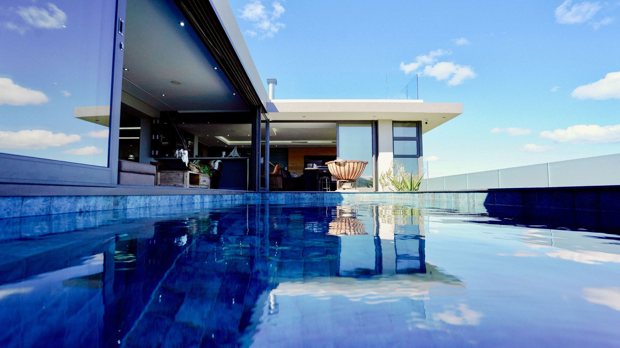 Security complex home for sale in Baronetcy Estate - 1PLA1735862