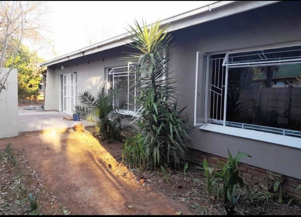 House to rent in Langenhovenpark - 1BX1737537