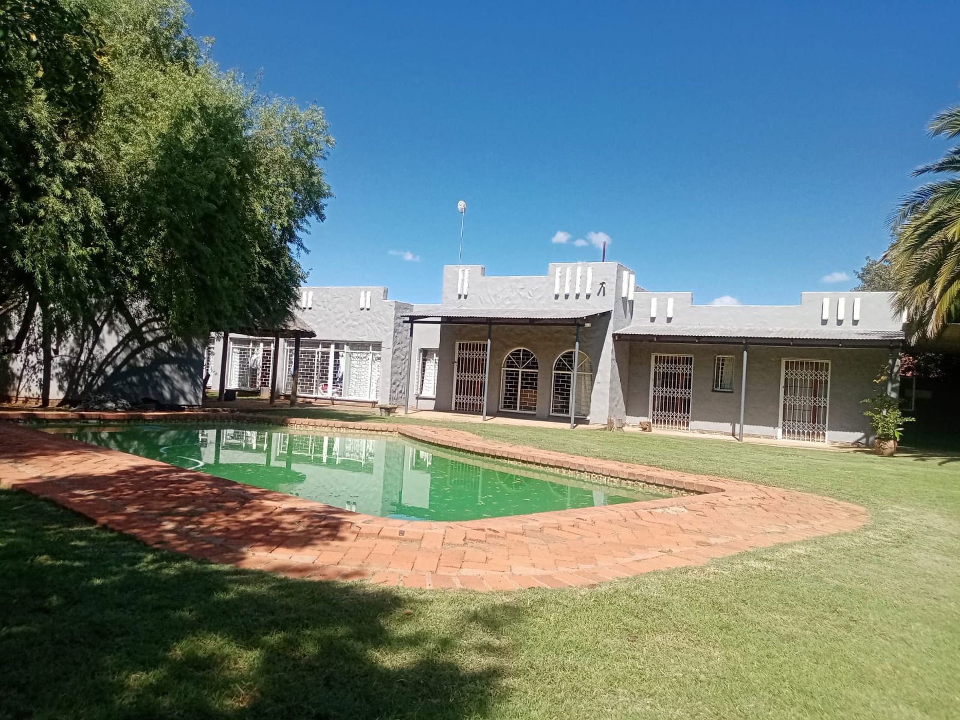 House for sale in Universitas - 1BX1737003