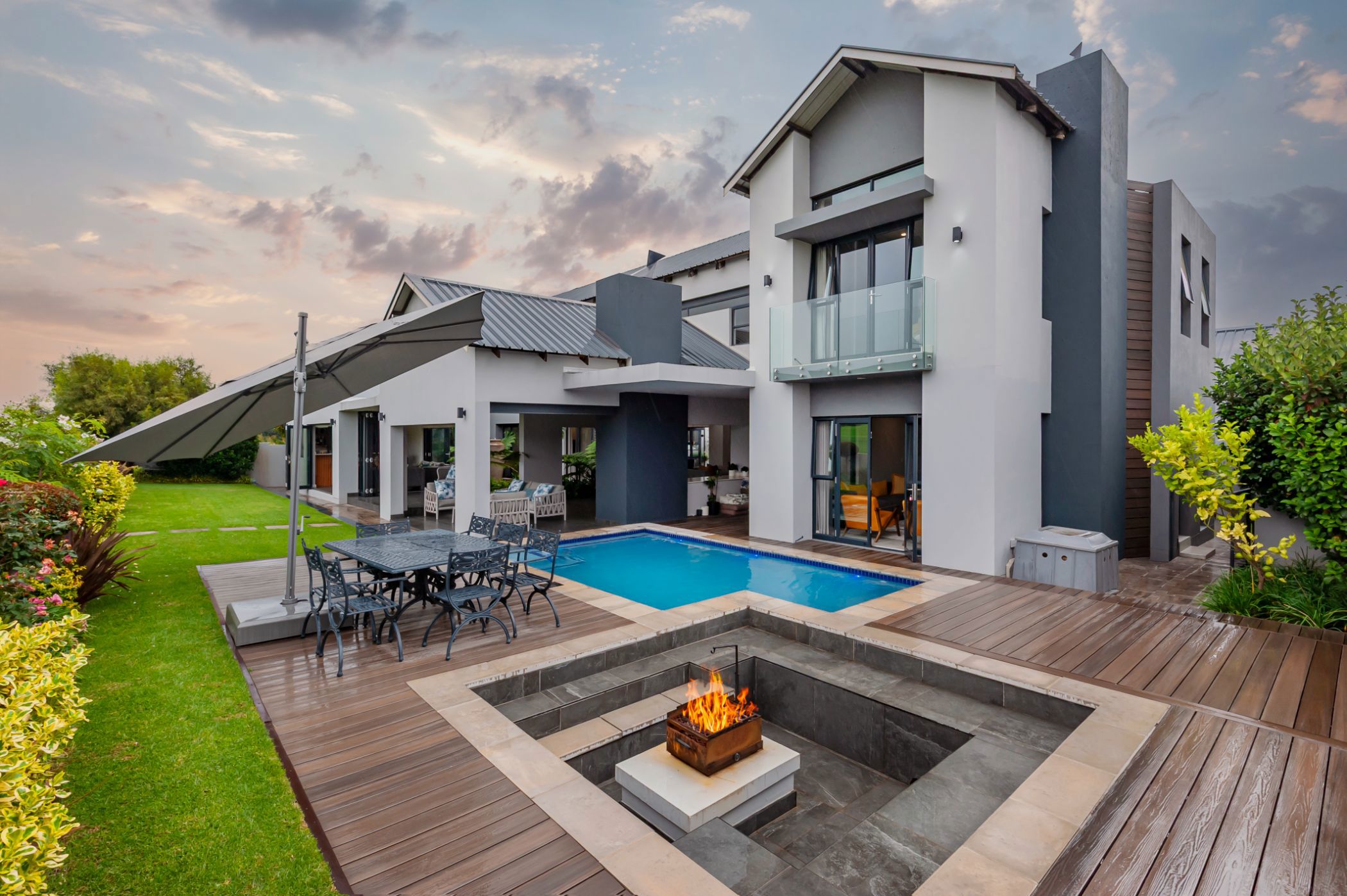 Double-storey house for sale in Copperleaf - 1CU1737456