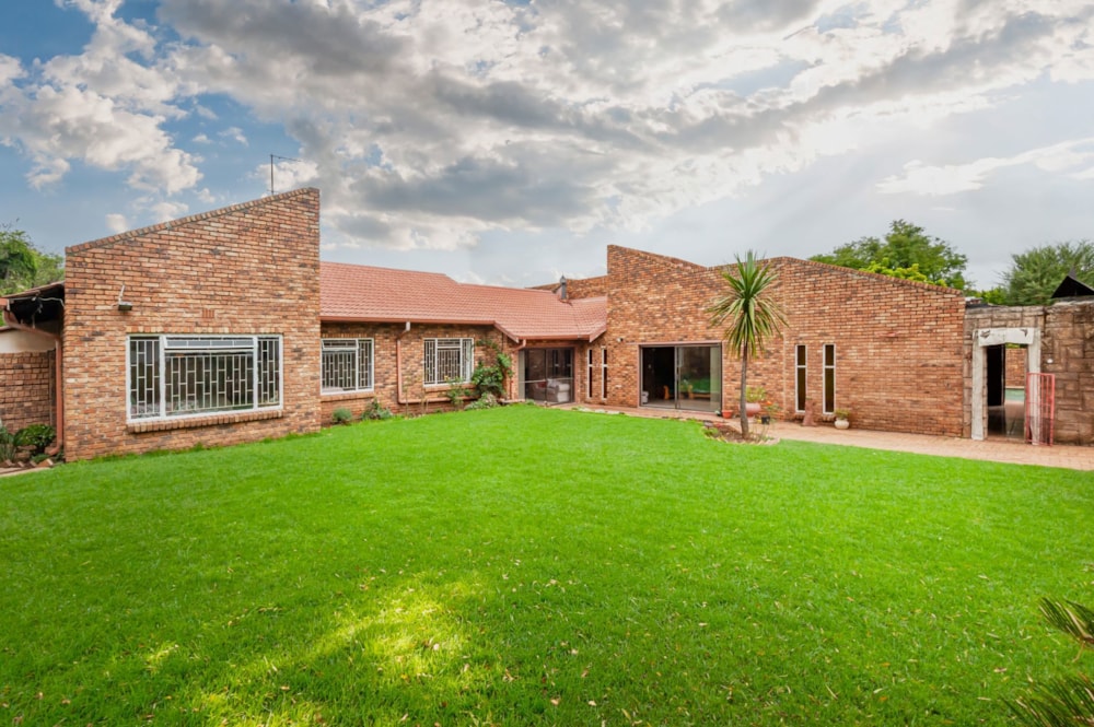 House for sale in Edenglen - BED1736208 House for sale in Edenglen - BED1736208