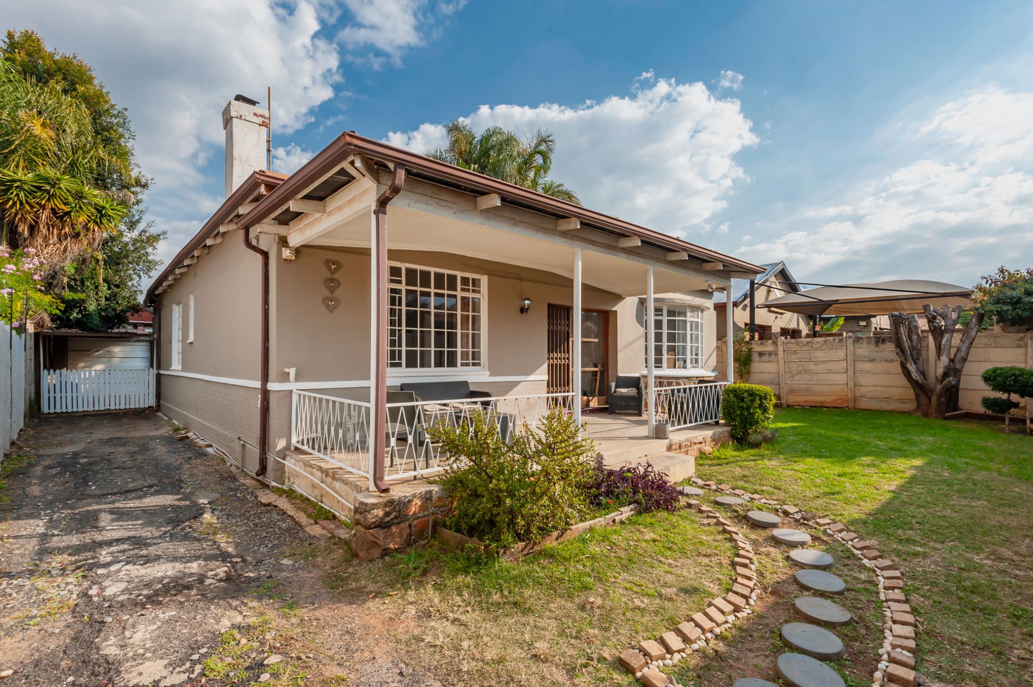 House for sale in Sydenham, Johannesburg - BED1740470