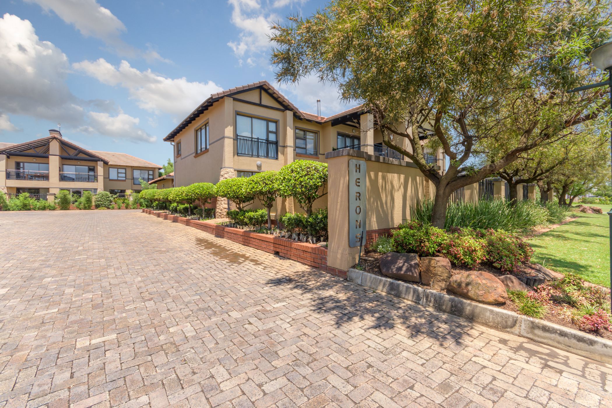 Golf estate house for sale in Ebotse Golf Estate - EN1739777
