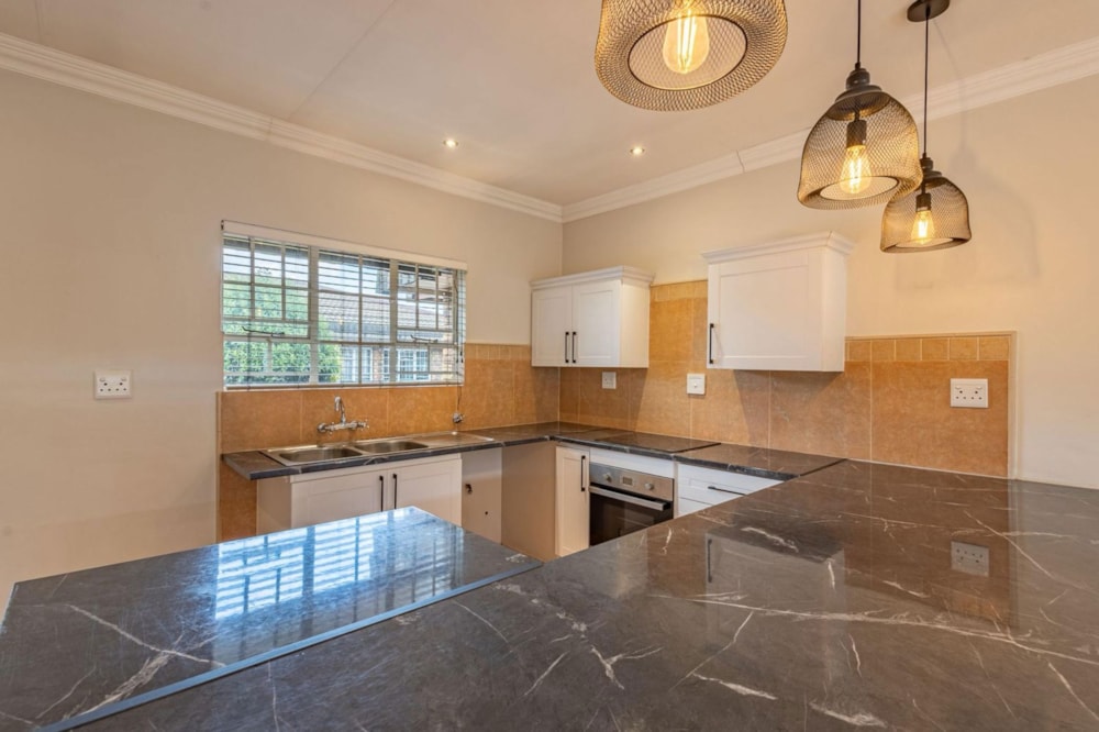Apartment for sale in Brentwood Park, Benoni - EN1738983