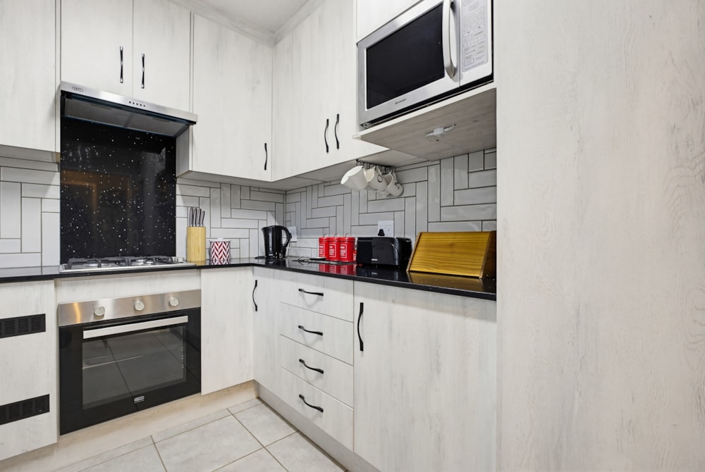 Townhouse for sale in Farrarmere - EN1739199