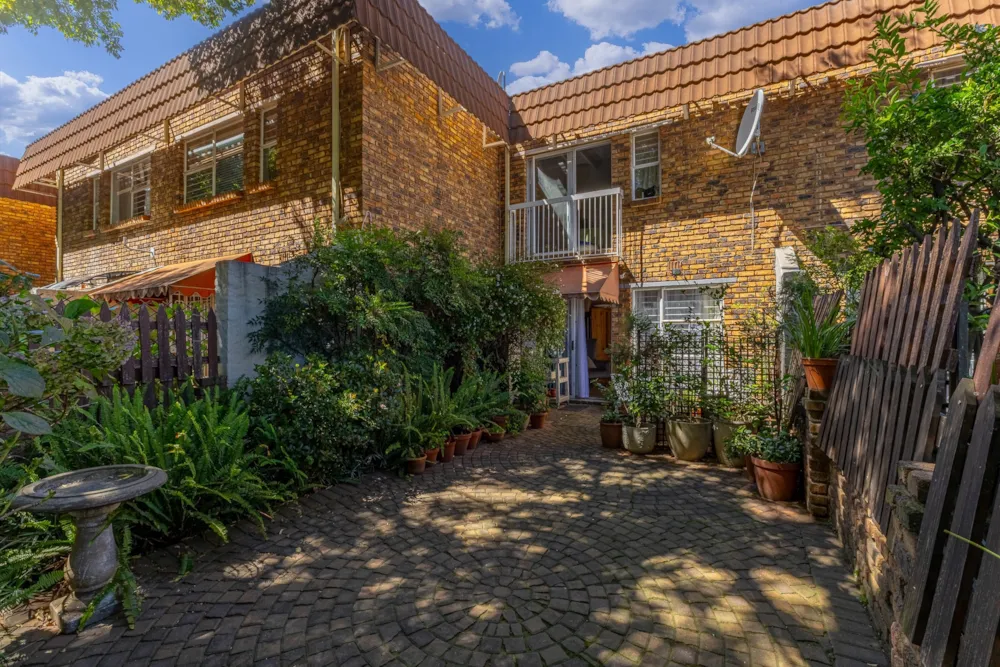 Townhouse for sale in Northmead - EN1733072 Townhouse for sale in Northmead - EN1733072