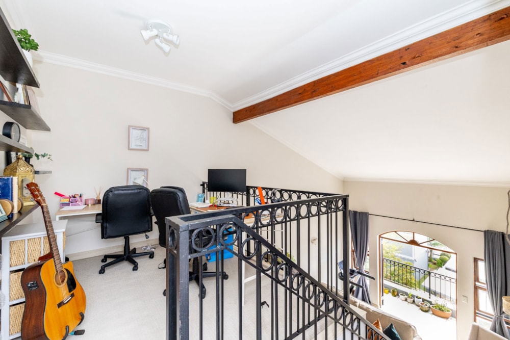 Apartment for sale in Craighall - HP1738695