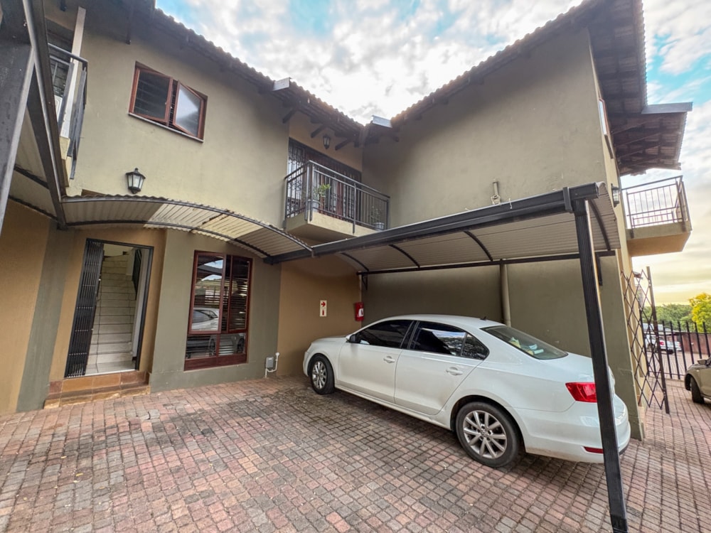 Apartment for sale in Sonheuwel - 1NS1728712