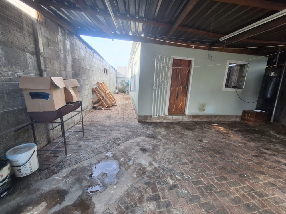 House for sale in Eersterivier, Cape Town - 1KV1740353 House for sale in Eersterivier, Cape Town - 1KV1740353