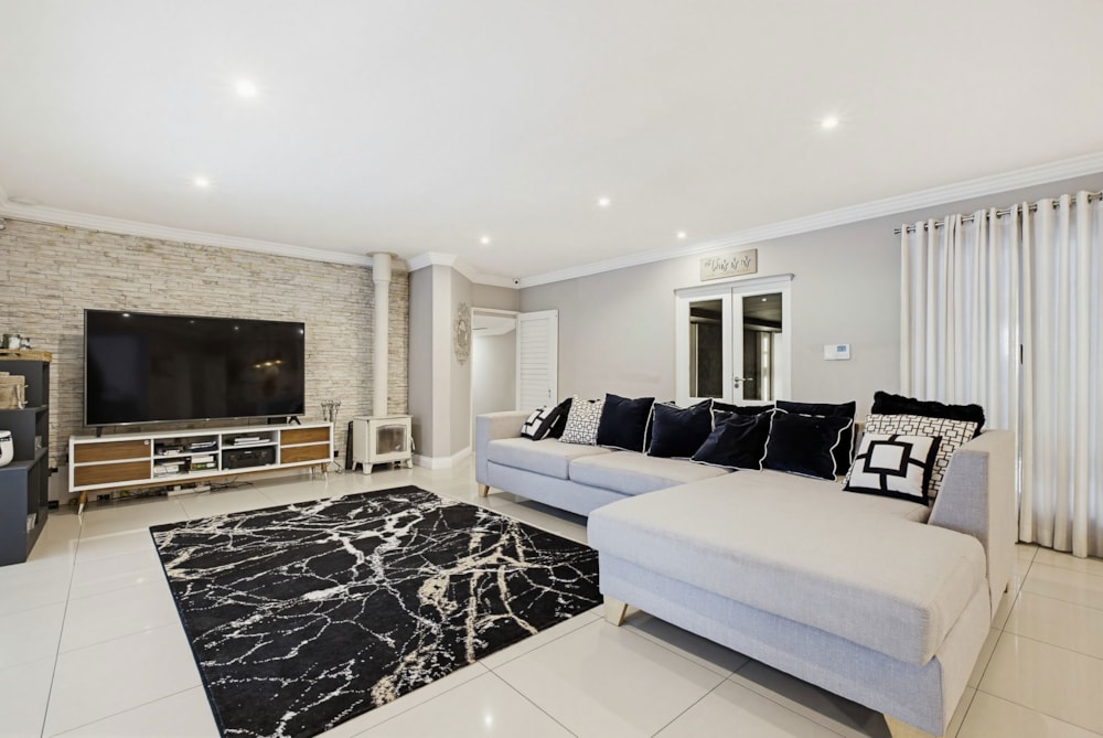 House for sale in Morningside, Sandton - HP1739840