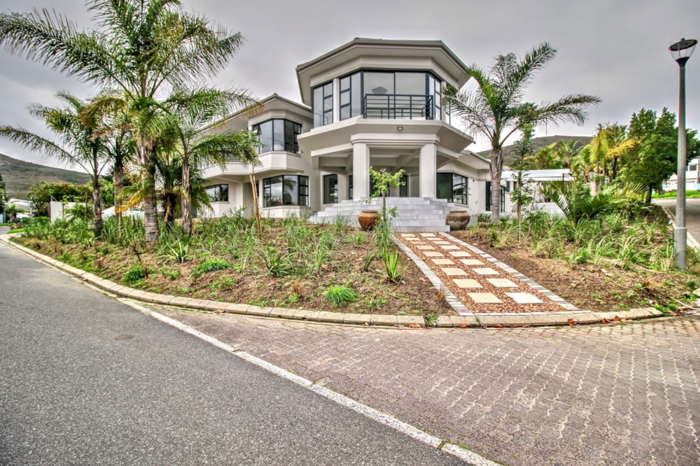 House for sale in Plattekloof - 1PLA1740992
