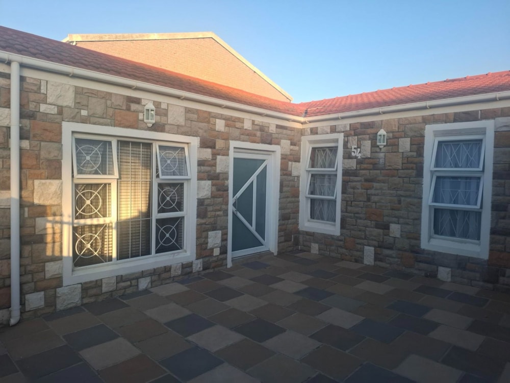 House for sale in Westridge, Mitchells Plain - 1MN1739977