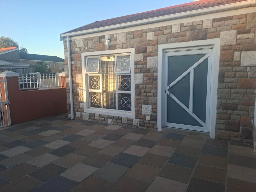 House for sale in Westridge, Mitchells Plain - 1MN1739977