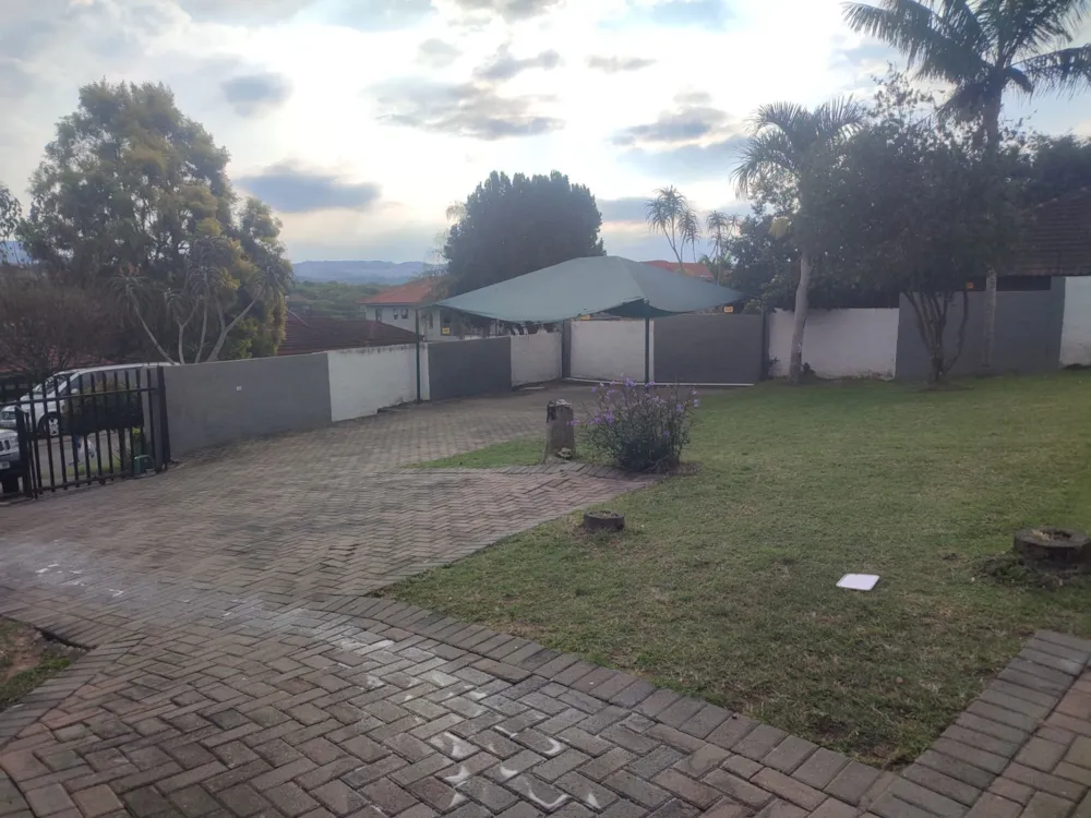 House for sale in Stonehenge - 1NS1740128 House for sale in Stonehenge - 1NS1740128