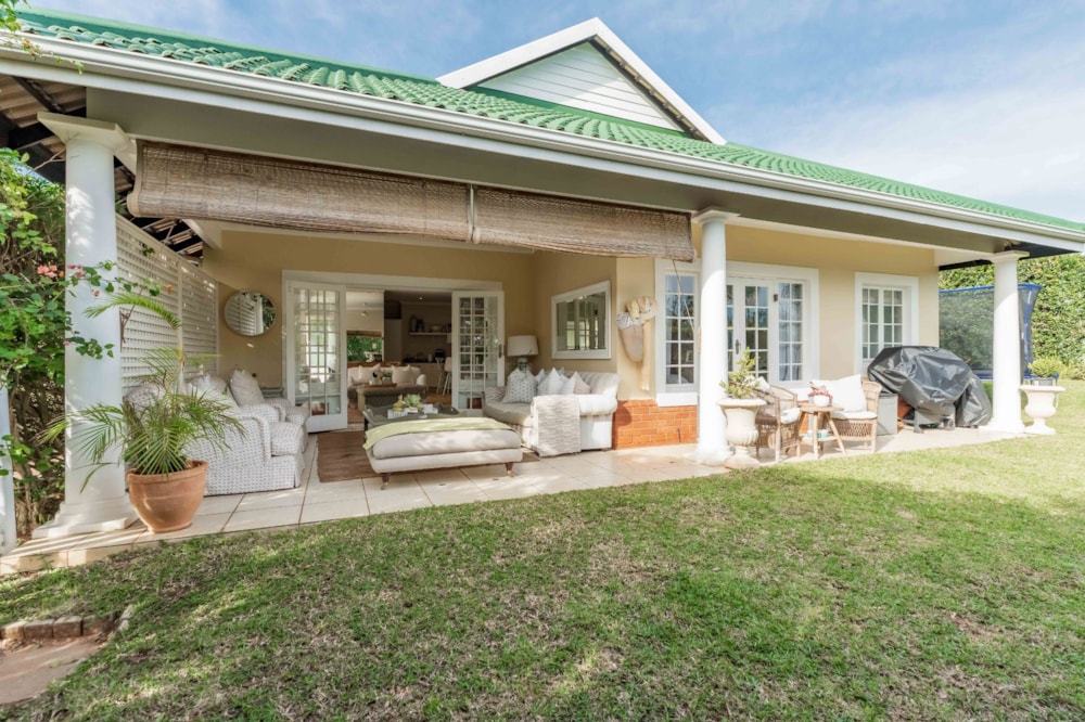 Townhouse for sale in Mount Edgecombe Country Estate - 1MT1740467 Townhouse for sale in Mount Edgecombe Country Estate - 1MT1740467