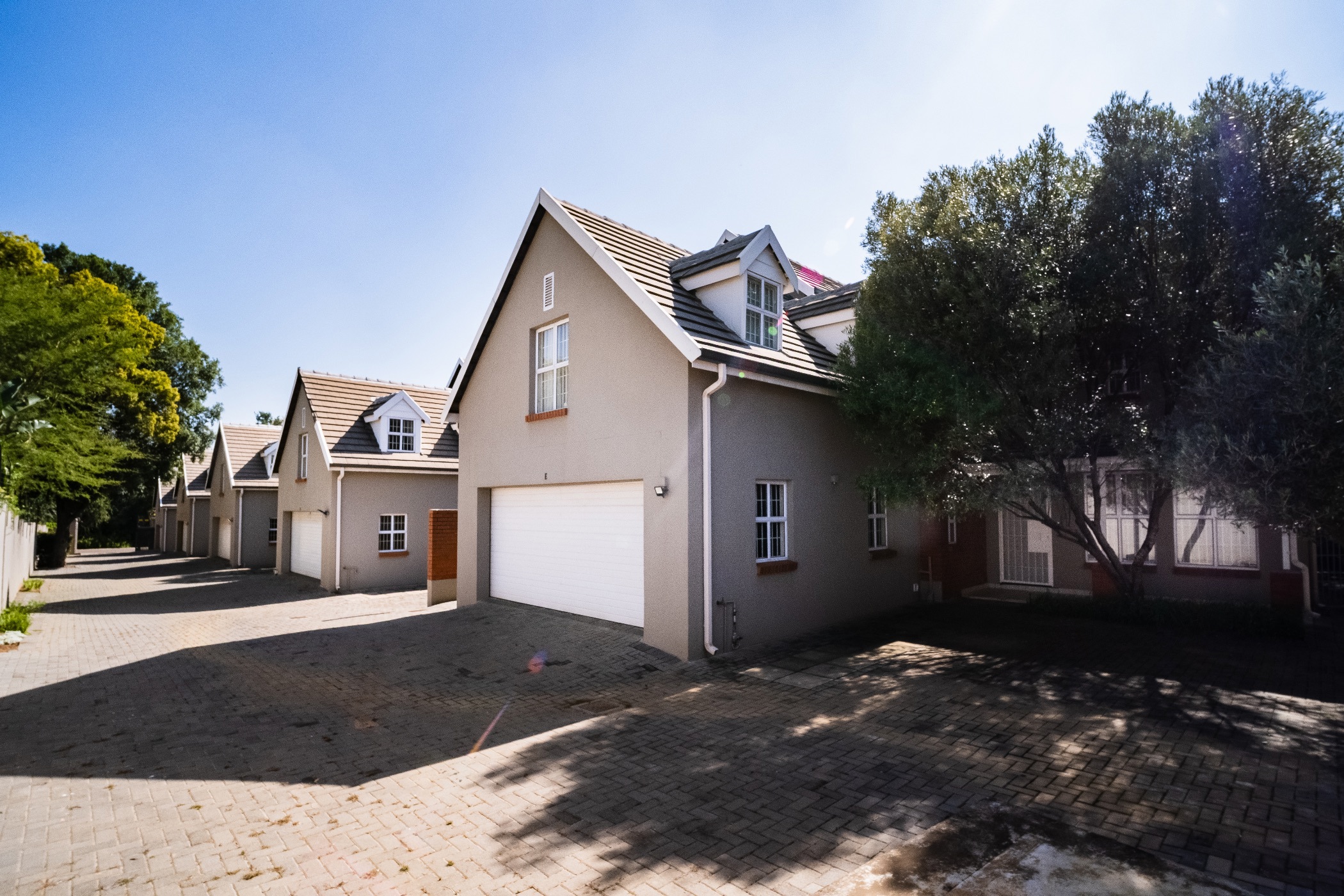 Townhouse for sale in Lynnwood, Pretoria East - PT1740296
