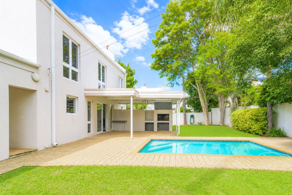 House for sale in Silver Lakes Golf Estate - PT1740203 House for sale in Silver Lakes Golf Estate - PT1740203