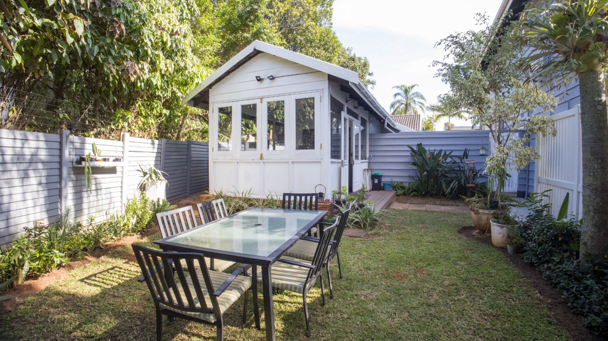 Garden cottage let in La Lucia - 1ND1738795