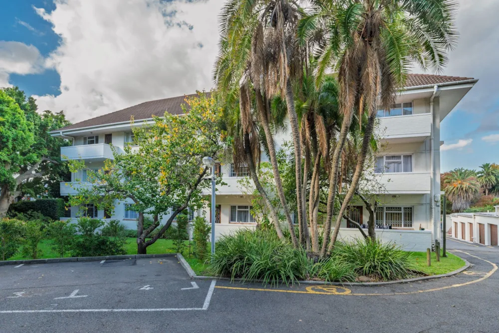 Apartment sold in Rondebosch - KW1739260 Apartment sold in Rondebosch - KW1739260