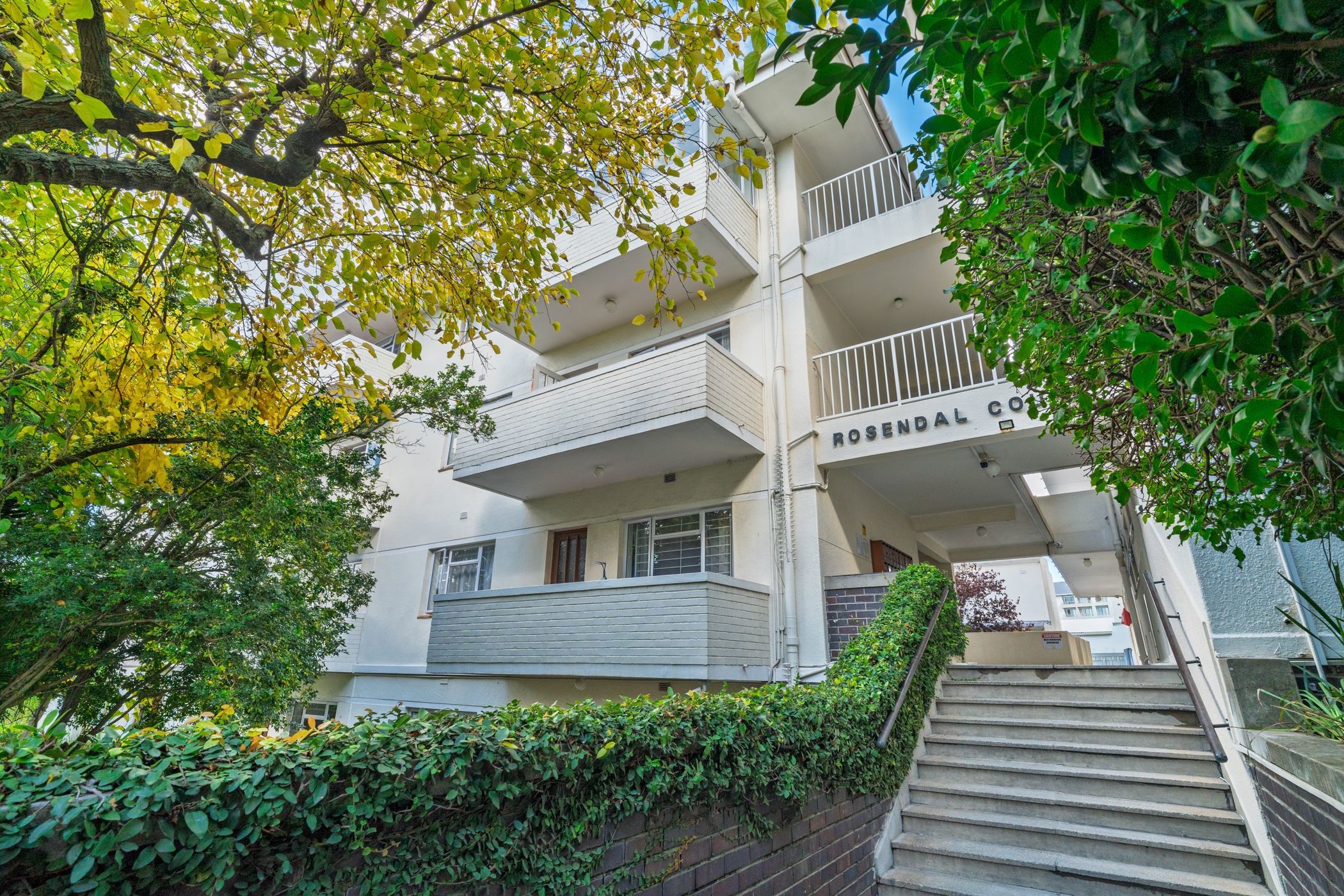 Apartment for sale in Rondebosch - KW1739260