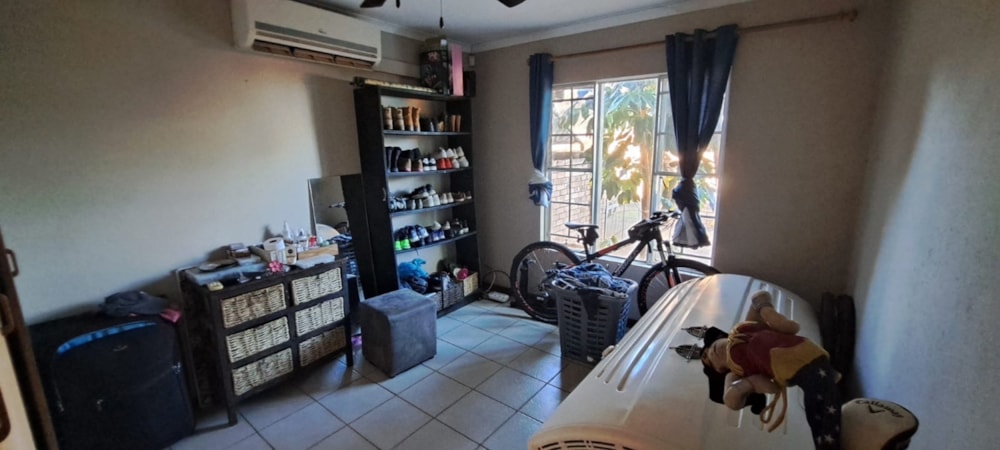 House for sale in Phalaborwa - 1PW1739354