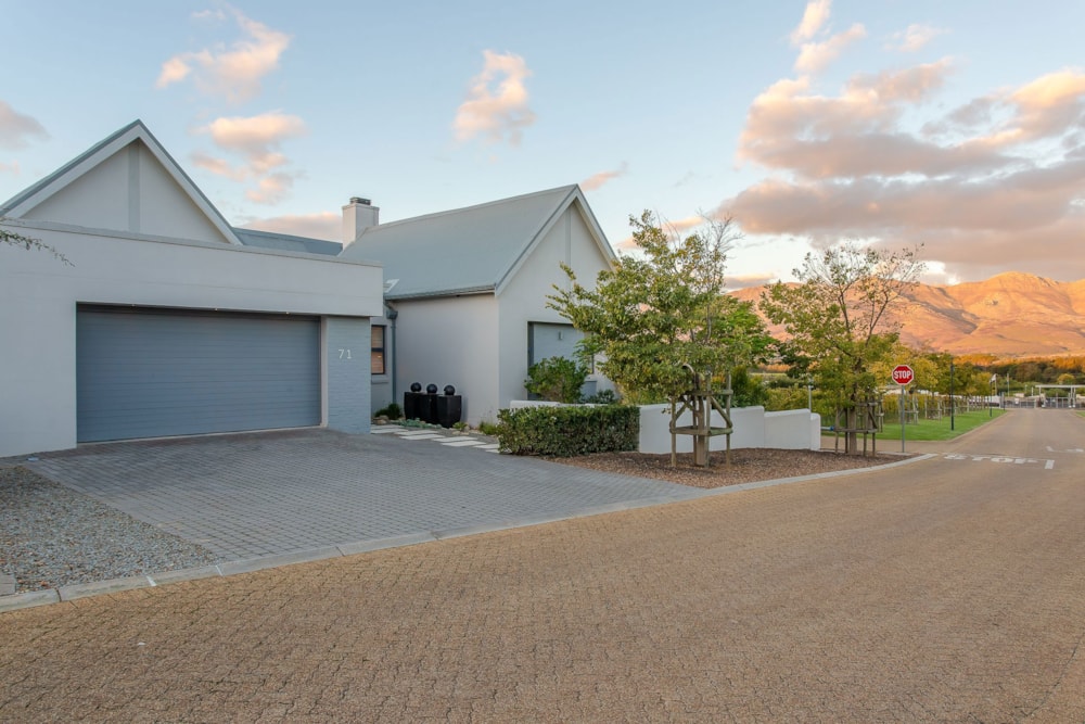House for sale in Paarl South - TK1738530