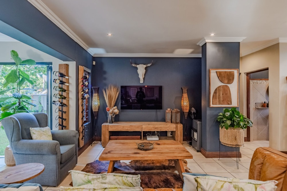 House for sale in Lynnwood, Pretoria East - PT1739001 House for sale in Lynnwood, Pretoria East - PT1739001