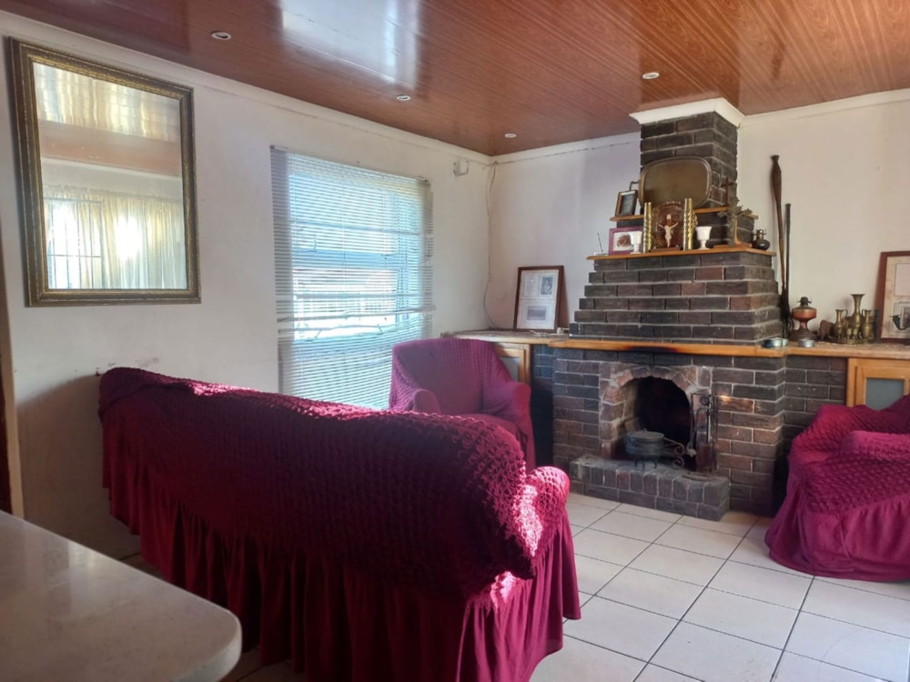 House for sale in Wavecrest - 1MN1738853