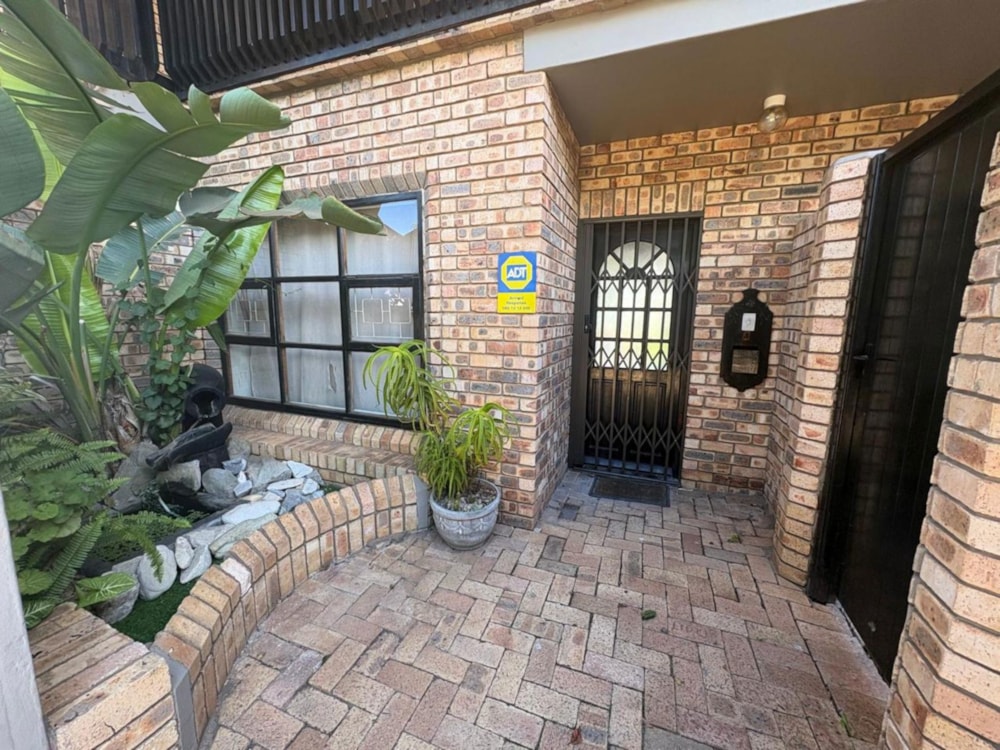 Apartment to rent in Bluewater Bay, Port Elizabeth, Gqeberha - 1PLZ1724031