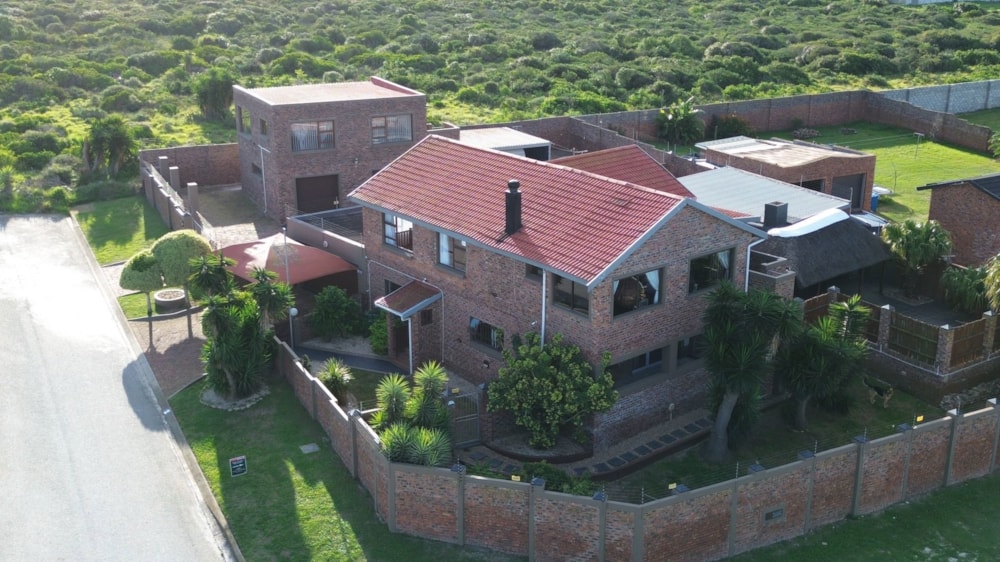 House for sale in Bluewater Bay, Port Elizabeth, Gqeberha - 1PLZ1737488 House for sale in Bluewater Bay, Port Elizabeth, Gqeberha - 1PLZ1737488