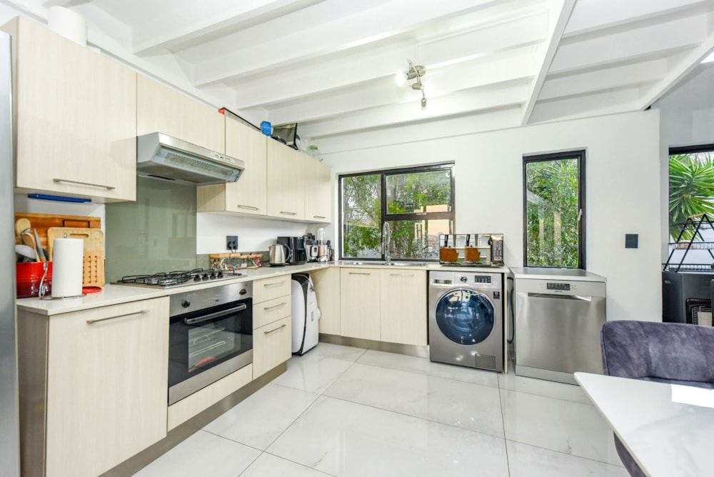 Apartment for sale in Beverley - FW1739730