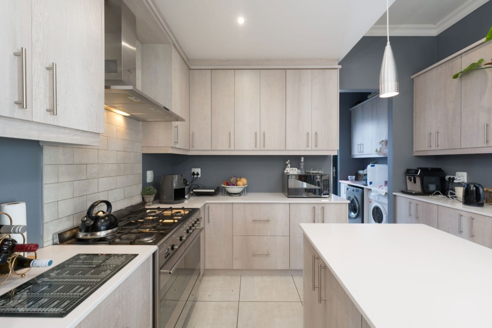 House for sale in Sitari Country Estate - SW1738821