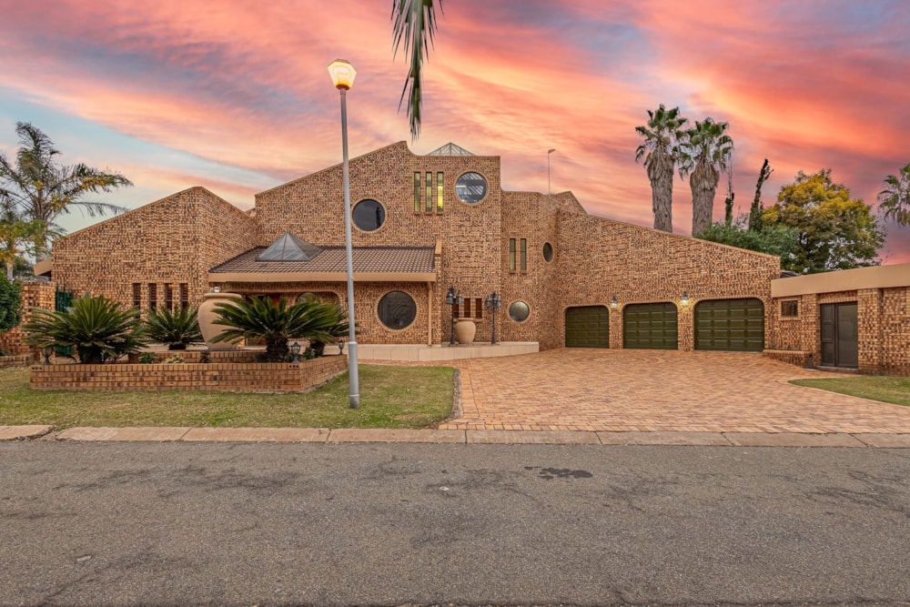 House for sale in Sunward Park - BOK1730049 House for sale in Sunward Park - BOK1730049