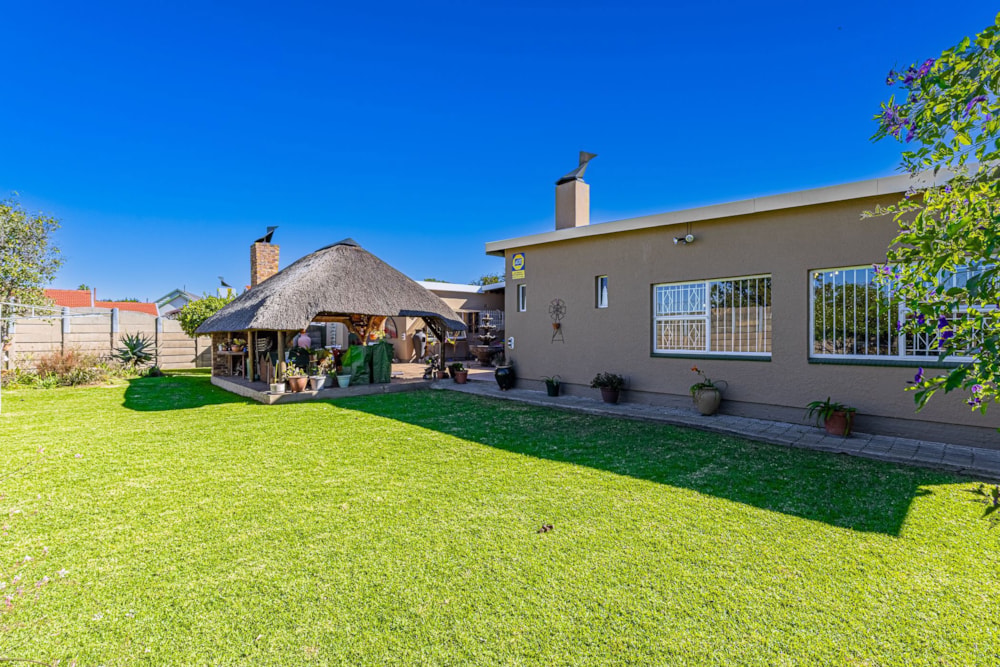 House for sale in Parkrand - BOK1739671 House for sale in Parkrand - BOK1739671