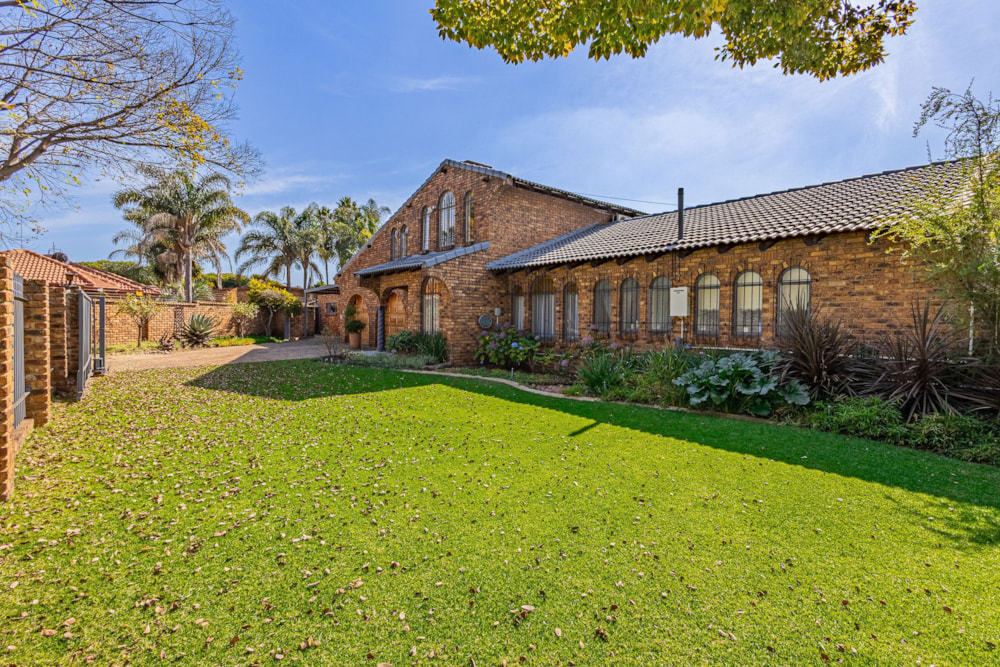 House for sale in Ravenswood - BOK1741312